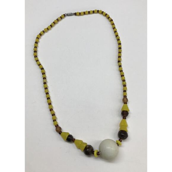 Vintage Yellow and Amber Beaded Necklace Tube Clasp Funky 17" - Picture 2 of 9